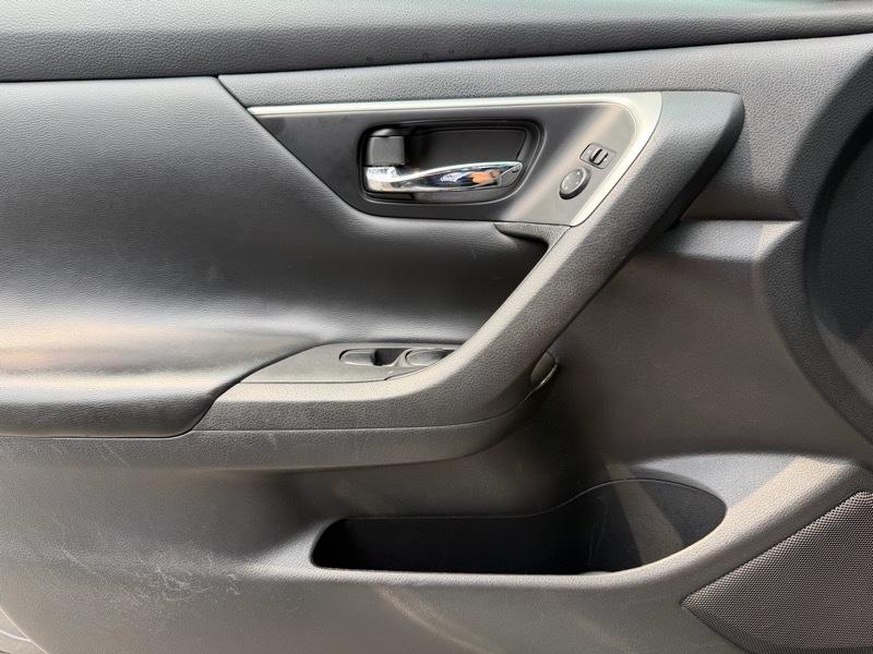 Nissan Altima 2.5 SV 2018