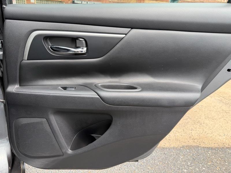 Nissan Altima 2.5 SV 2018