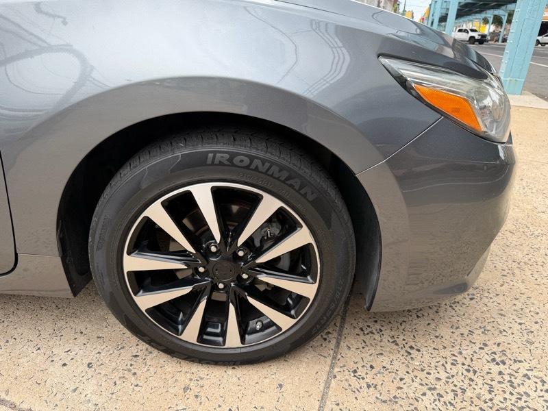 Nissan Altima 2.5 SV 2018