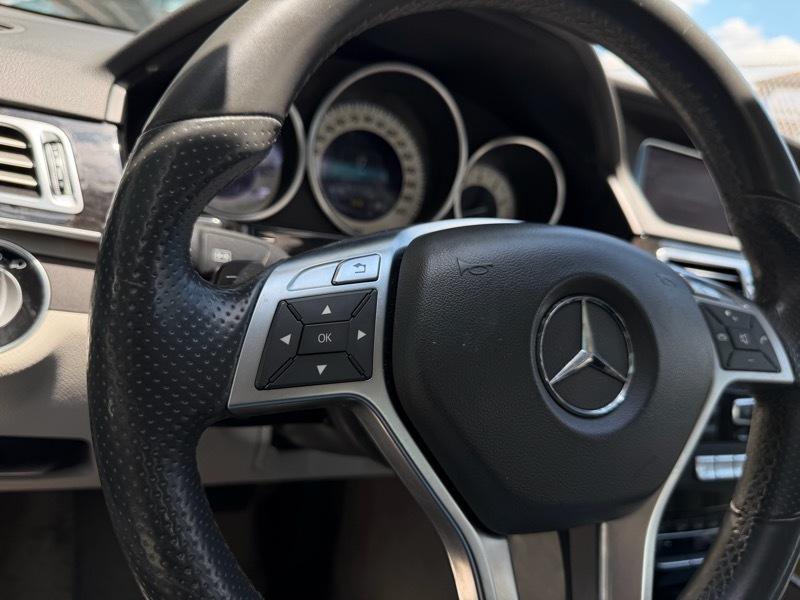 Mercedes-Benz E-Class E550 Sedan 4MATIC 2014
