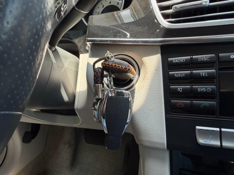 Mercedes-Benz E-Class E550 Sedan 4MATIC 2014