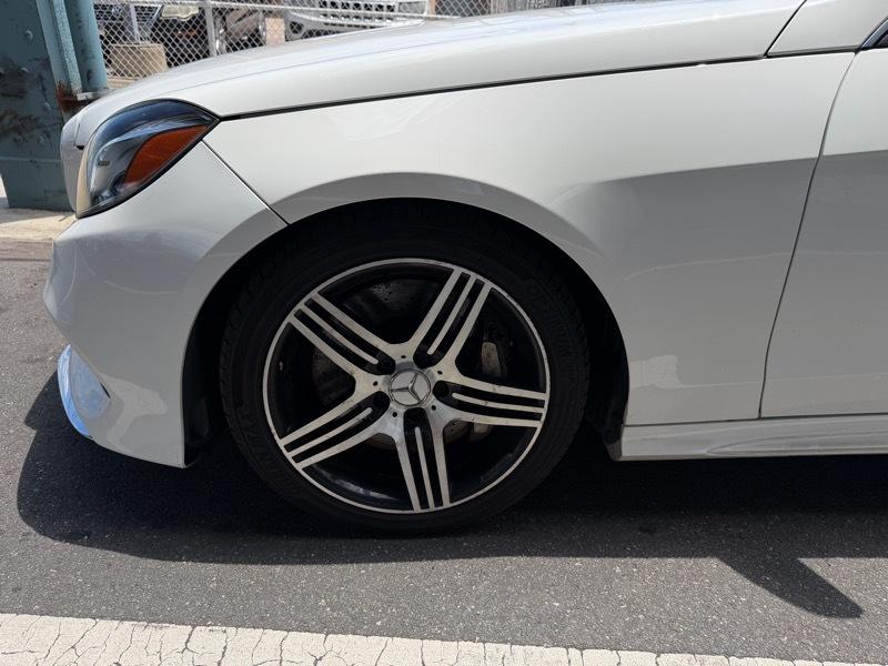 Mercedes-Benz E-Class E550 Sedan 4MATIC 2014