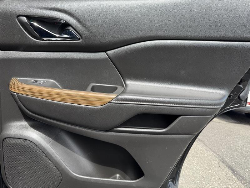 GMC Acadia SLE-1 FWD 2019