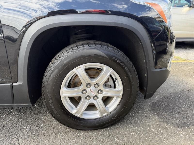 GMC Acadia SLE-1 FWD 2019