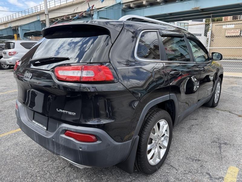 Jeep Cherokee Limited FWD 2016