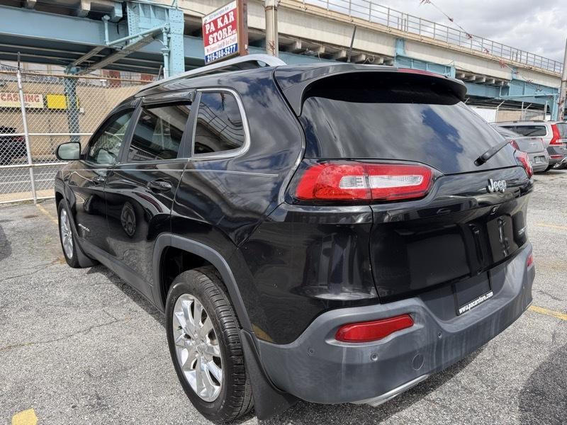 Jeep Cherokee Limited FWD 2016