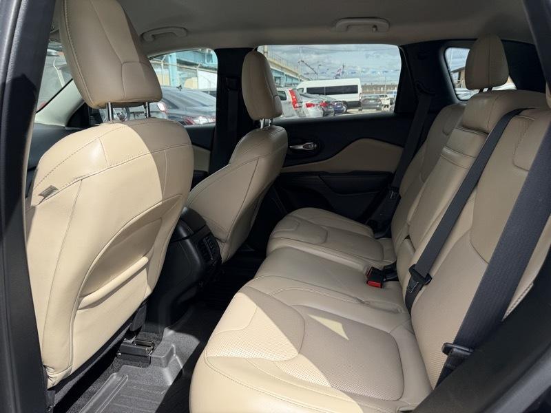 Jeep Cherokee Limited FWD 2016