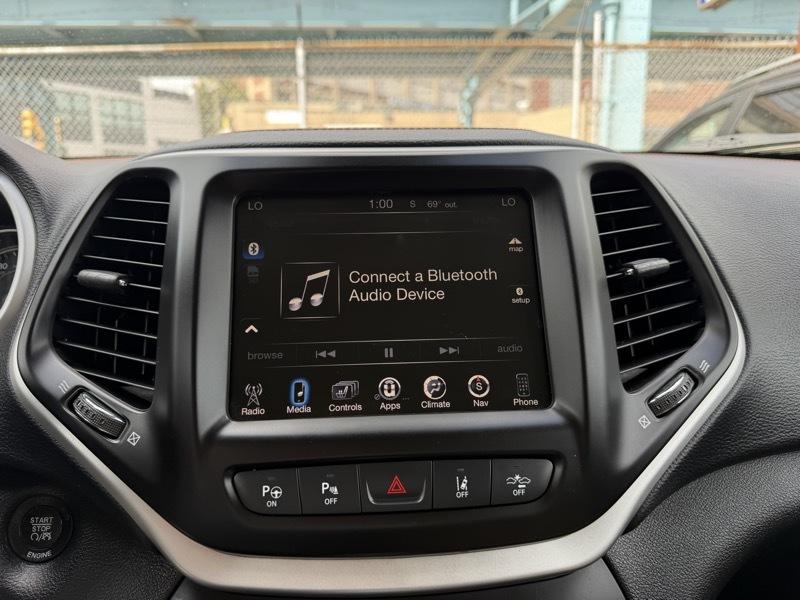 Jeep Cherokee Limited FWD 2016