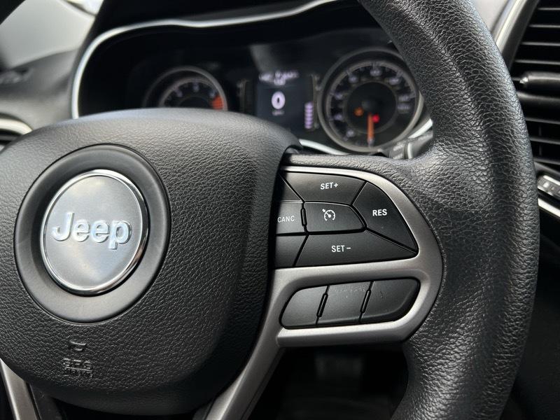 Jeep Cherokee Latitude FWD 2019