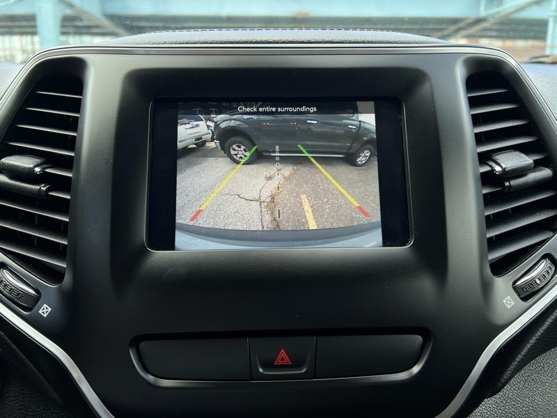 Jeep Cherokee Latitude FWD 2019