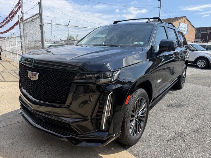 2024 Cadillac Escalade ESV V 4WD