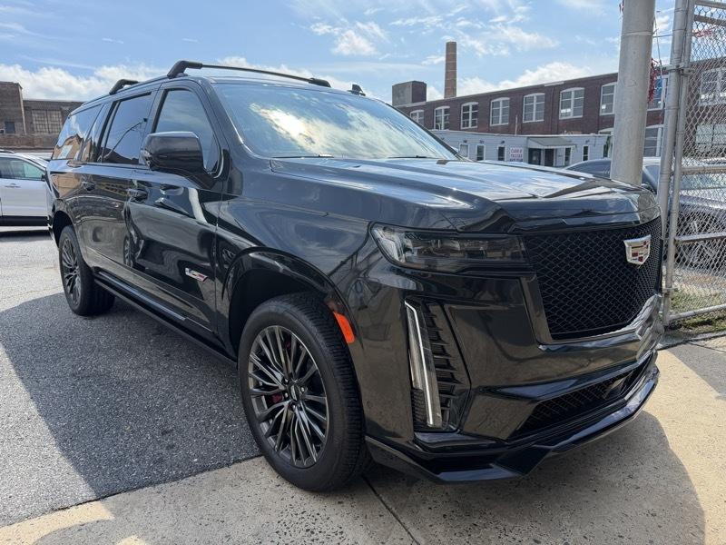 Cadillac Escalade ESV V 4WD 2024