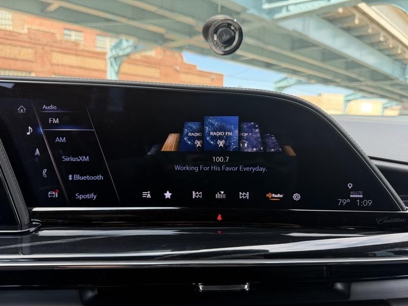 Cadillac Escalade ESV V 4WD 2024