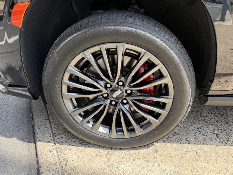 Cadillac Escalade ESV V 4WD 2024
