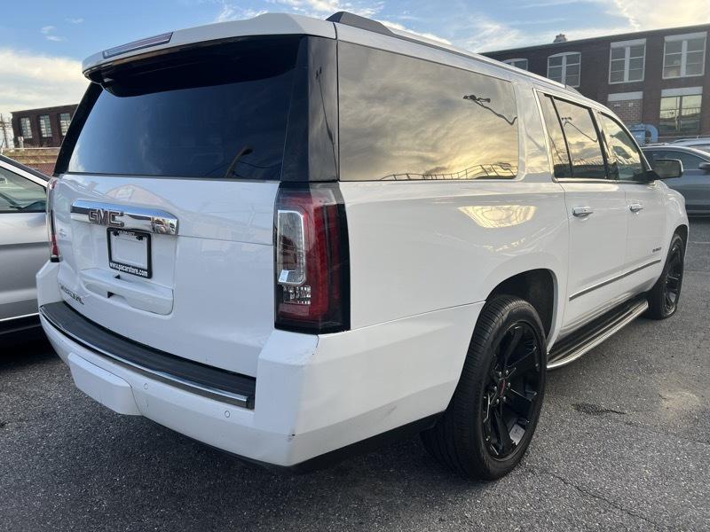 GMC Yukon XL Denali 2WD 2020