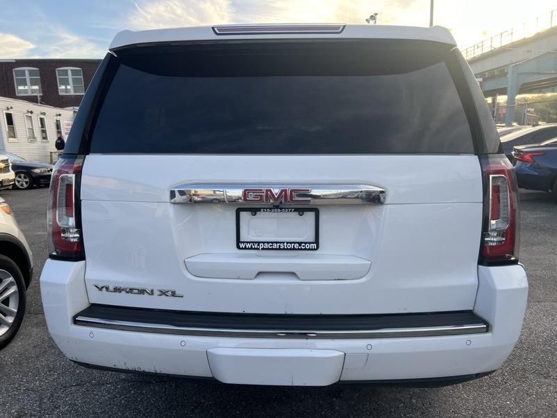 GMC Yukon XL Denali 2WD 2020