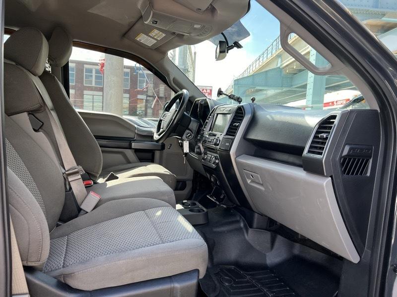 Ford F-150 XLT 4WD 2017