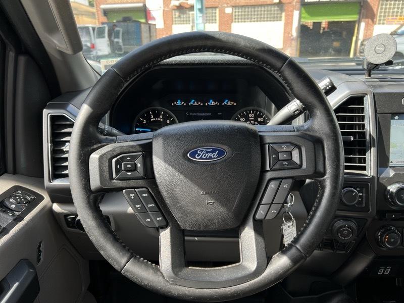 Ford F-150 XLT 4WD 2017