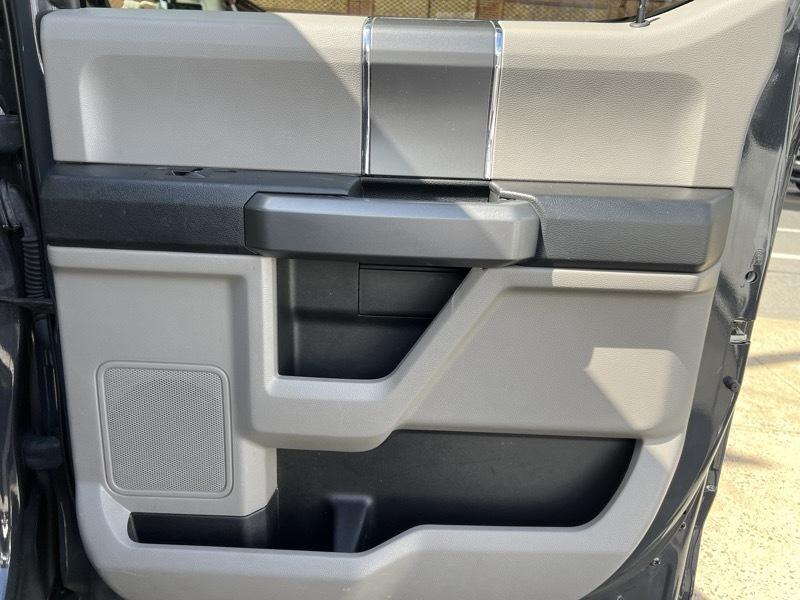 Ford F-150 XLT 4WD 2017