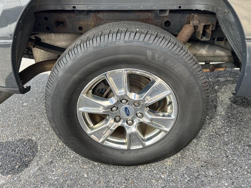 Ford F-150 XLT 4WD 2017