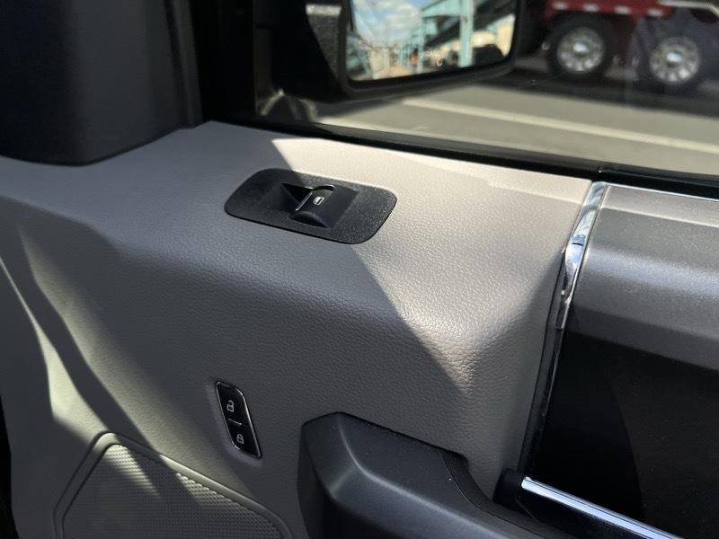 Ford F-150 XLT 4WD 2017