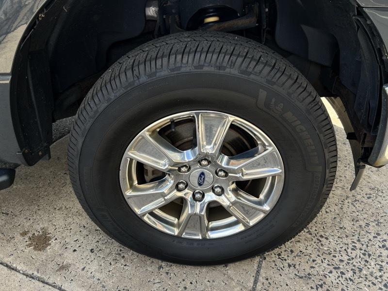 Ford F-150 XLT 4WD 2017
