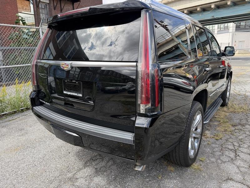Cadillac Escalade Premium 4WD 2017