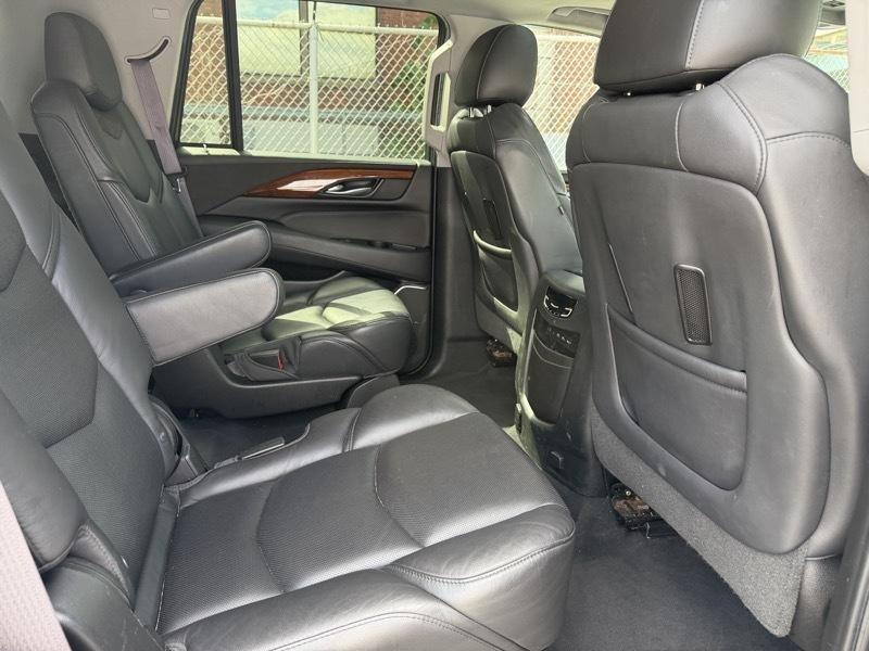 Cadillac Escalade Premium 4WD 2017
