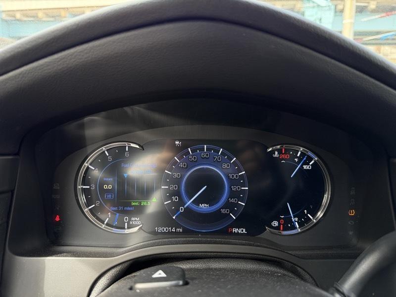 Cadillac Escalade Premium 4WD 2017