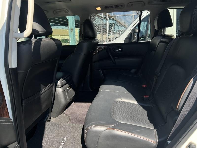 Nissan Armada Platinum 2WD 2017