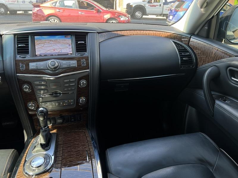 Nissan Armada Platinum 2WD 2017