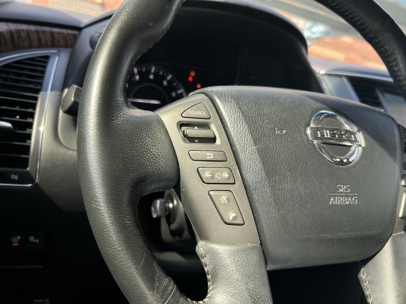 Nissan Armada Platinum 2WD 2017