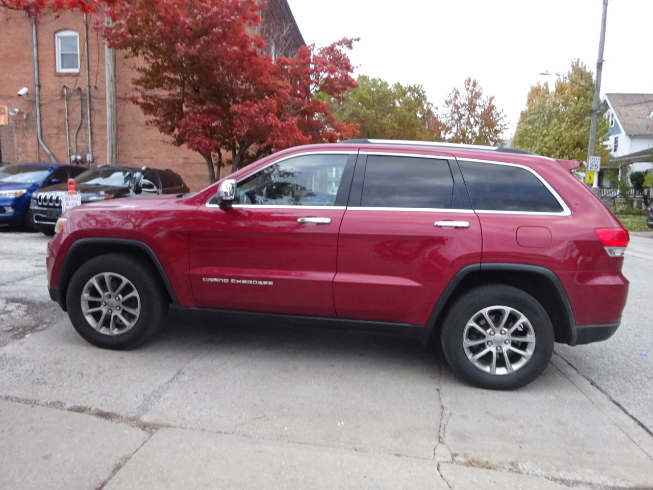 Jeep Grand Cherokee 4WD 4dr Limited 2014 Jeep Grand Cherokee 4WD 4dr Limited 2014