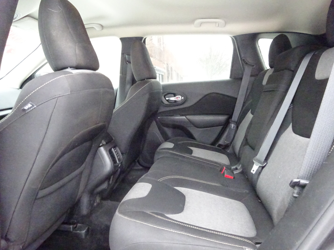 Jeep Cherokee FWD 4dr Latitude 2014