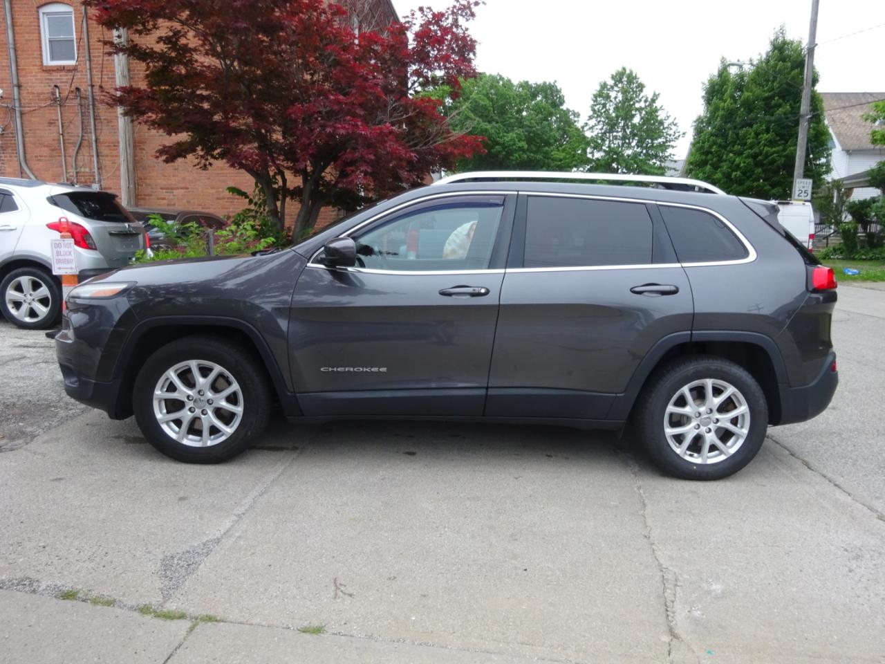 Jeep Cherokee FWD 4dr North 2015