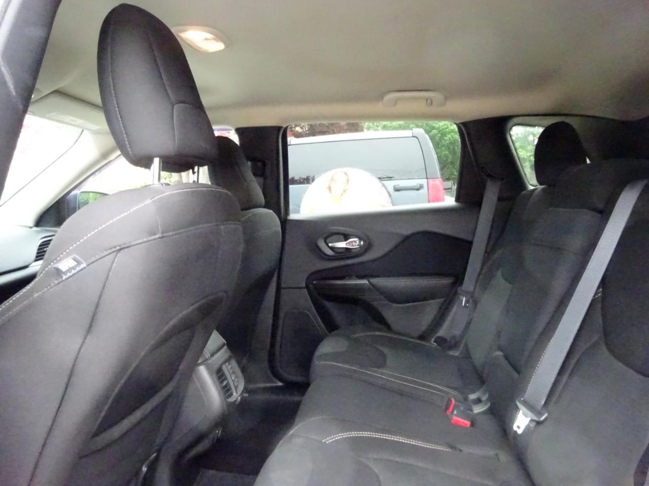 Jeep Cherokee FWD 4dr North 2015