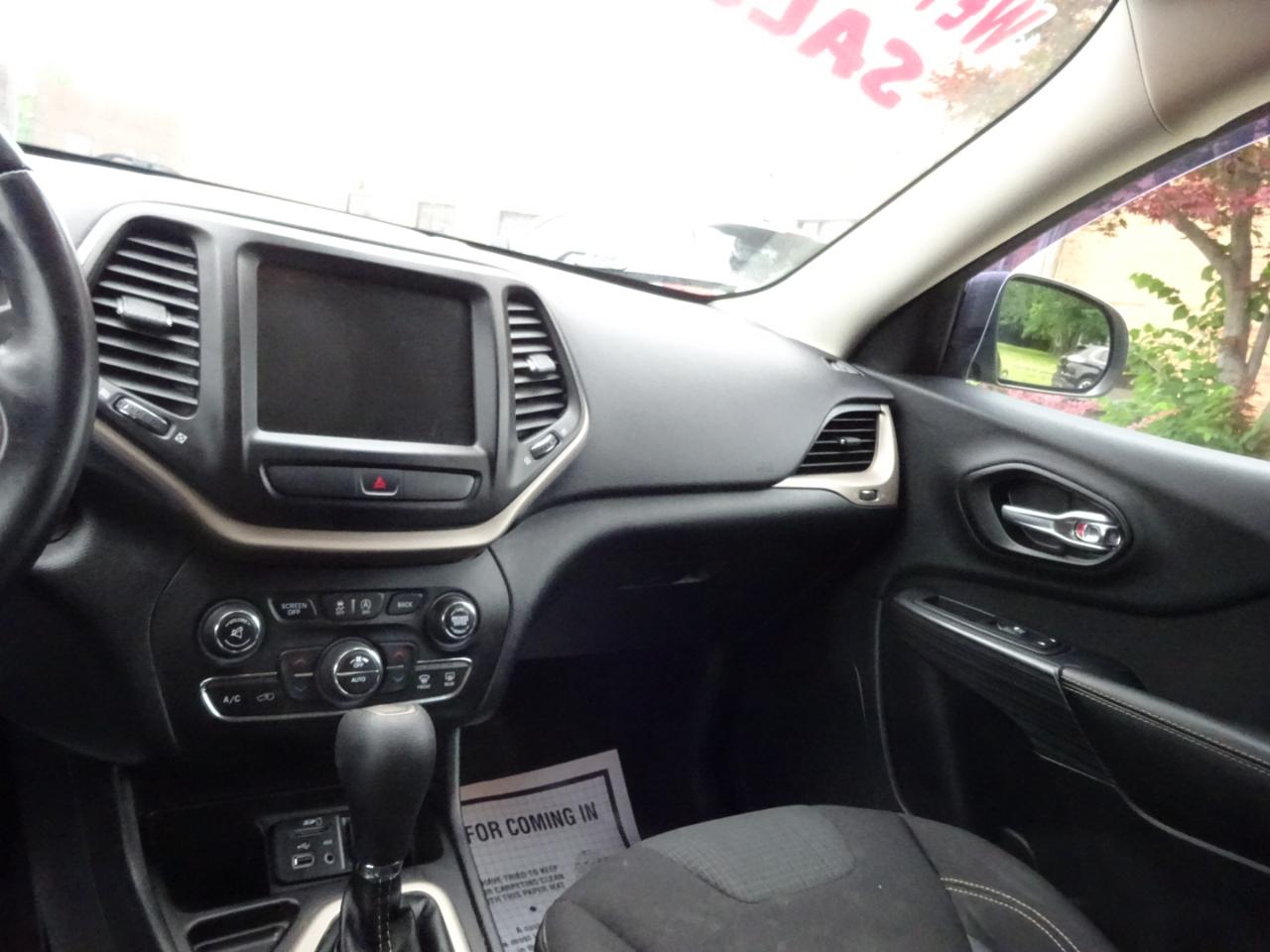 Jeep Cherokee FWD 4dr North 2015