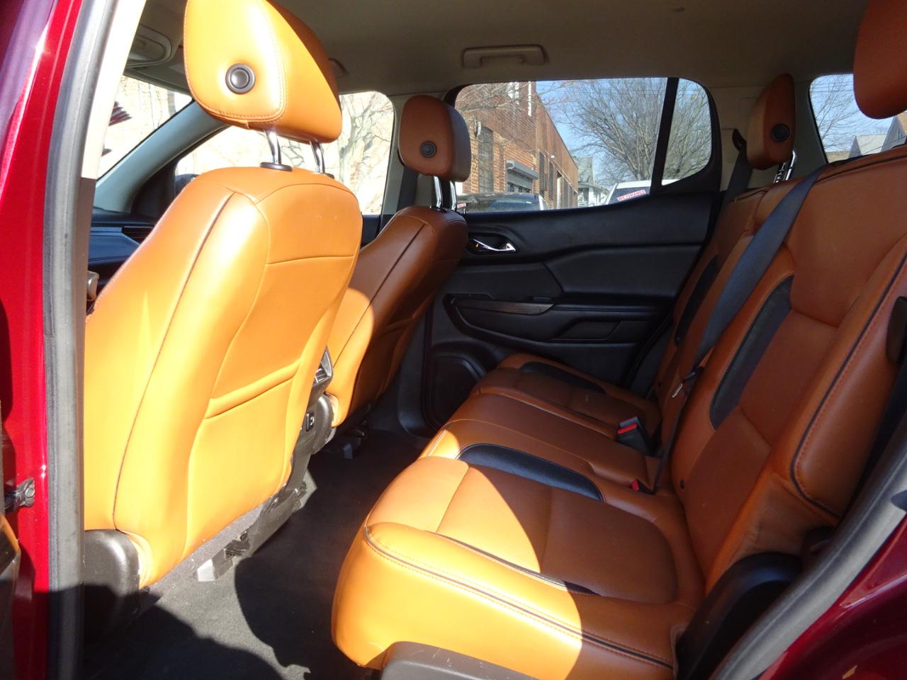 GMC Acadia AWD 4dr SLT w/SLT-1 2017