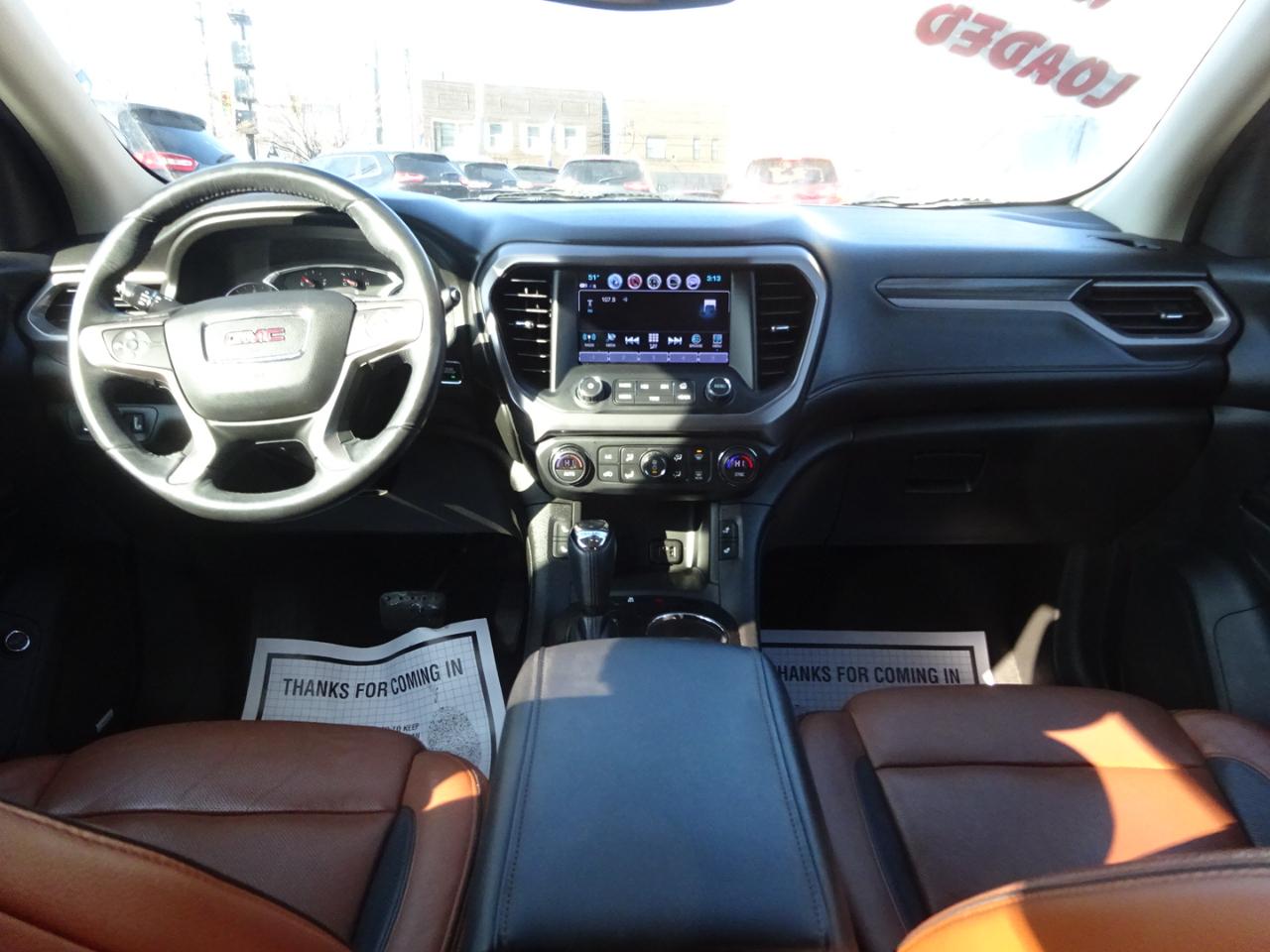 GMC Acadia AWD 4dr SLT w/SLT-1 2017