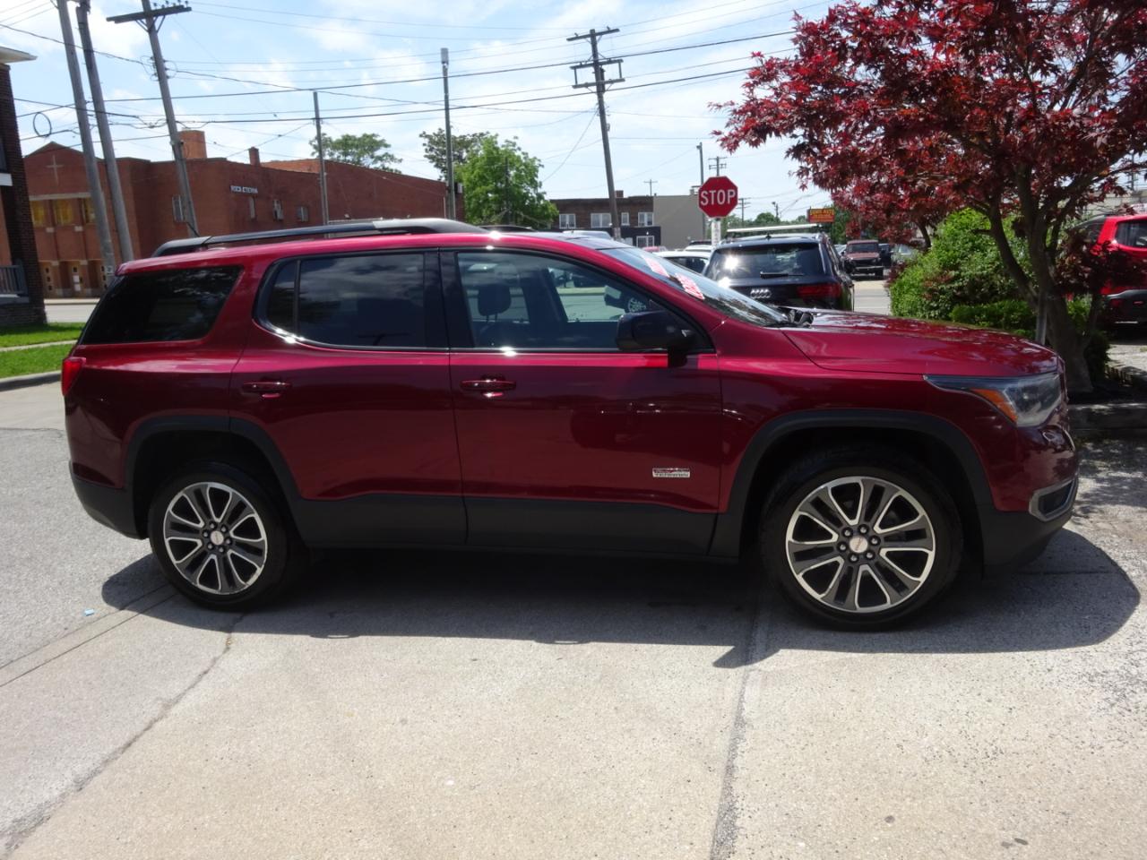 GMC Acadia AWD 4dr SLT w/SLT-1 2017
