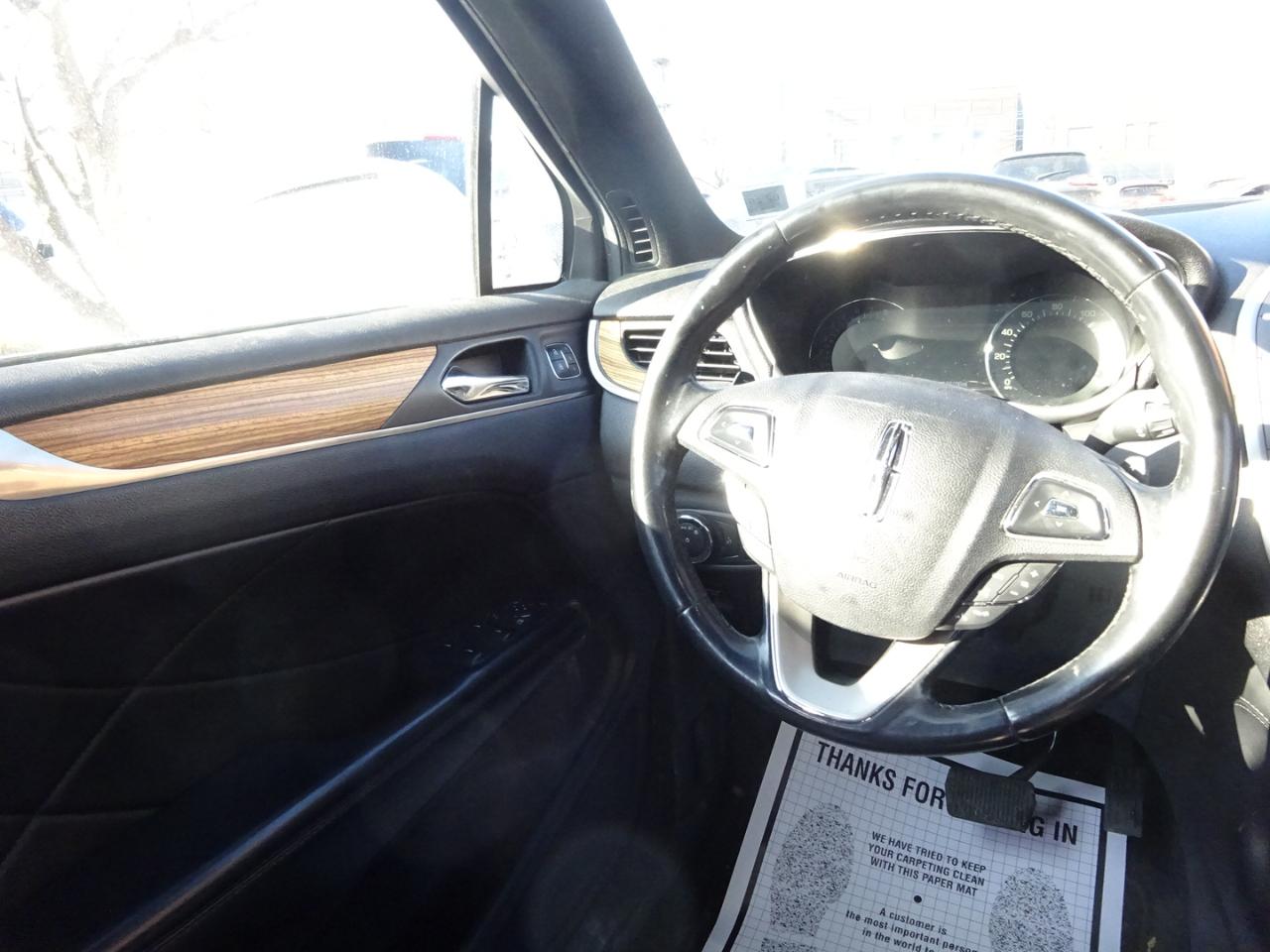 Lincoln MKC AWD 4dr Select 2016