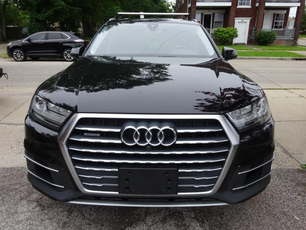 Audi Q7 SE Premium Plus 55 TFSI quattro 2019