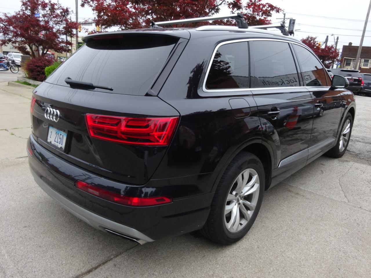 Audi Q7 SE Premium Plus 55 TFSI quattro 2019