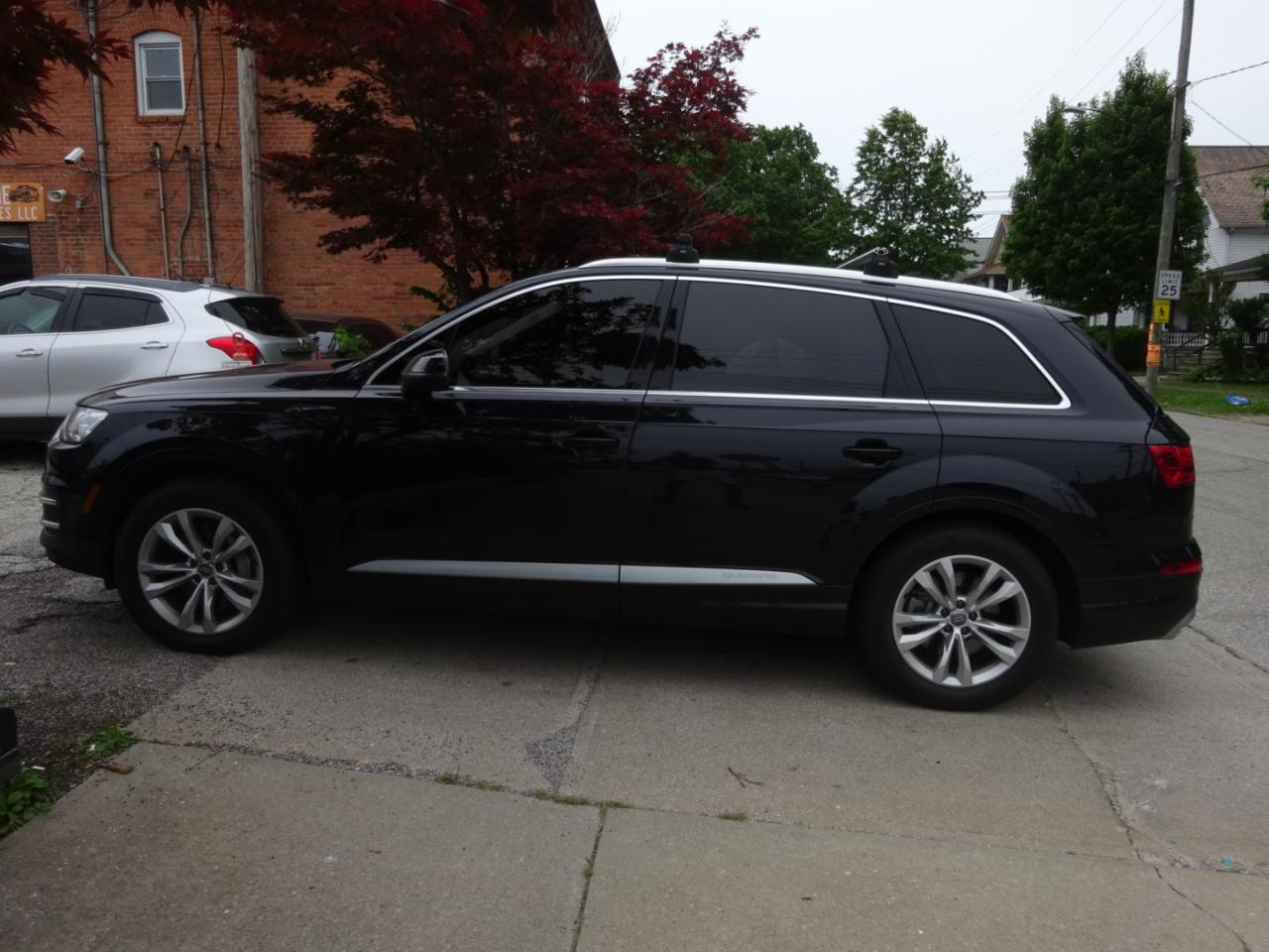Audi Q7 SE Premium Plus 55 TFSI quattro 2019