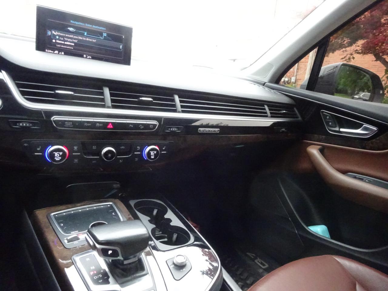 Audi Q7 SE Premium Plus 55 TFSI quattro 2019