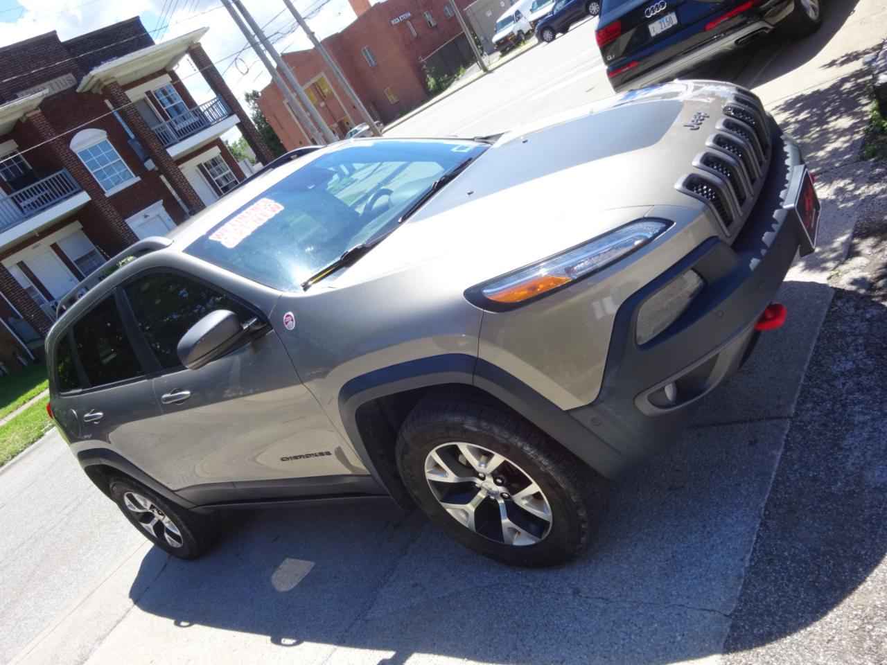 Jeep Cherokee 4WD 4dr Trailhawk 2016