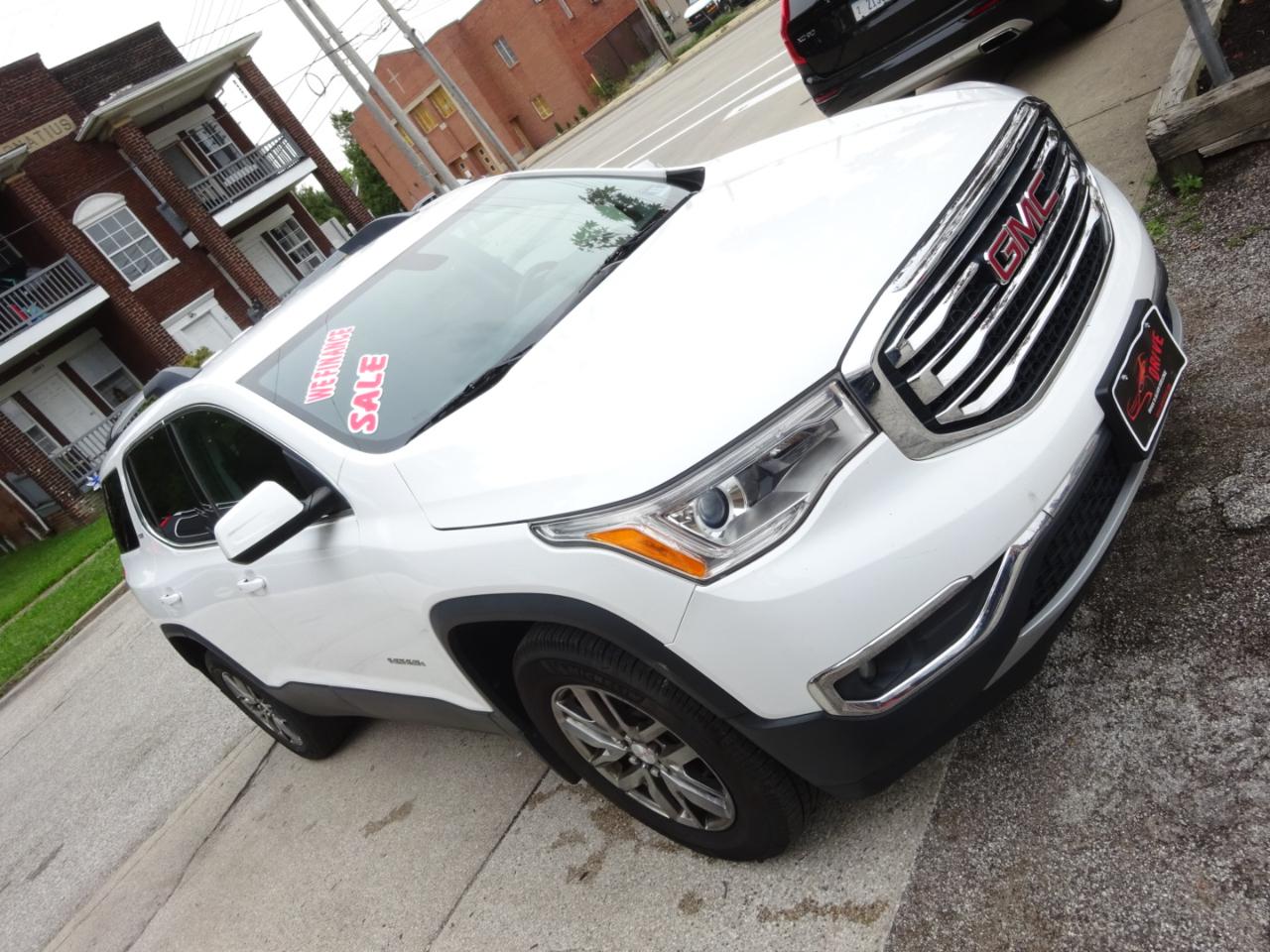 GMC Acadia AWD 4dr SLT w/SLT-1 2017