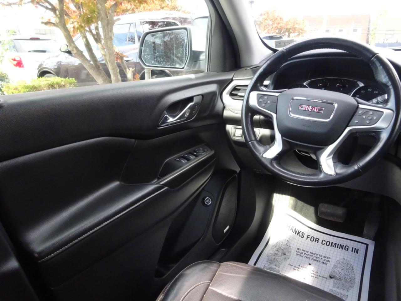 GMC Acadia AWD 4dr SLT w/SLT-1 2018