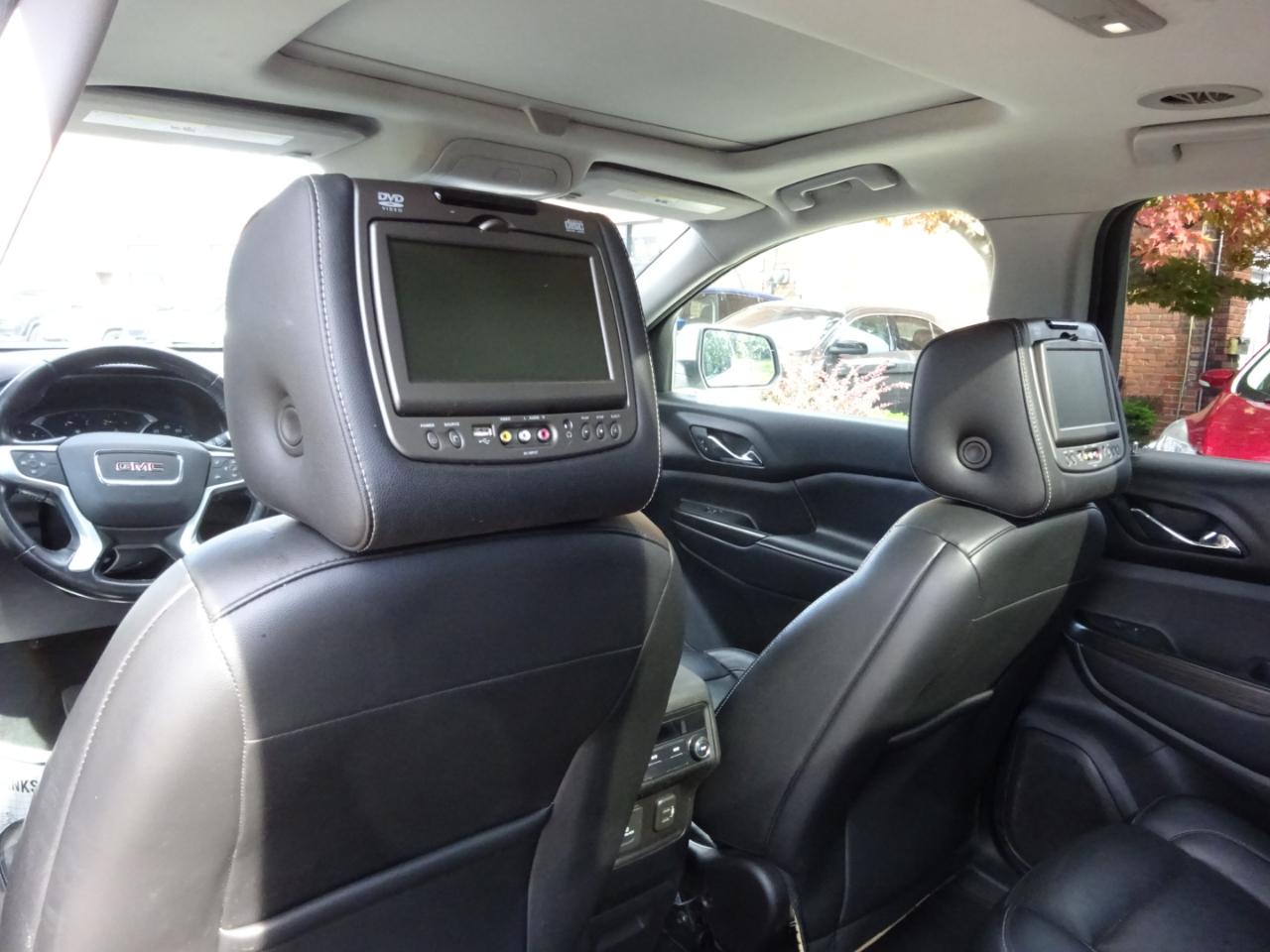 GMC Acadia AWD 4dr SLT w/SLT-1 2018