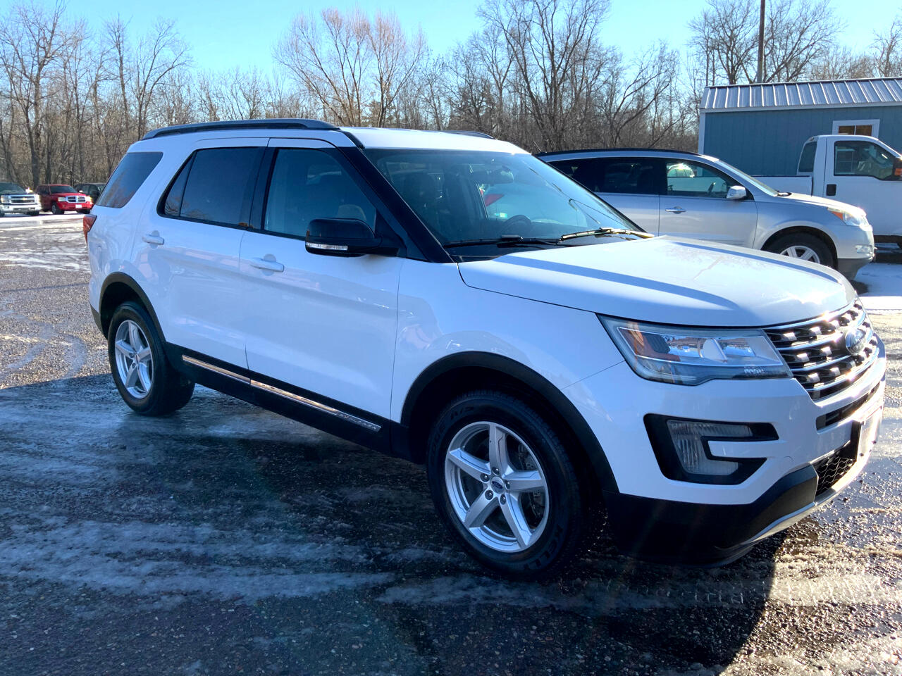 Used 2017 Ford Explorer XLT with VIN 1FM5K8D84HGD17826 for sale in Brainerd, MN